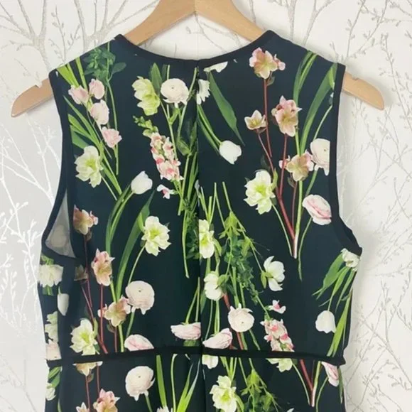 NWT Victoria Beckham x Target English Floral Dress Size Medium - New - Picture 11 of 16